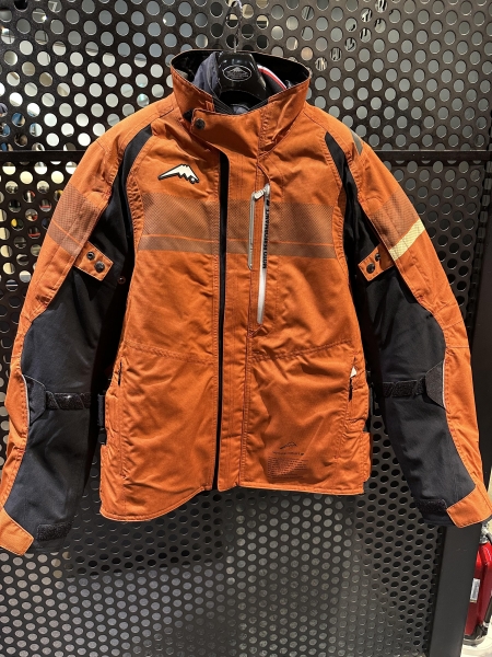 KUSHITANI PERFORMANCE STORE