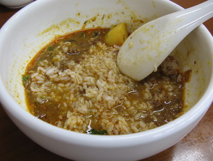 カレ吉 野菜カレーうどん 2.JPG