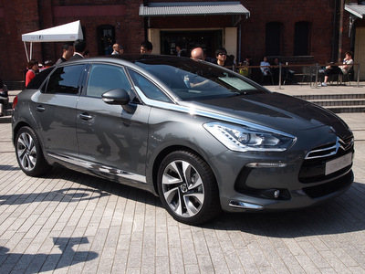 LE VOLANT CARS MEET 2012 シトロエンDS5 1