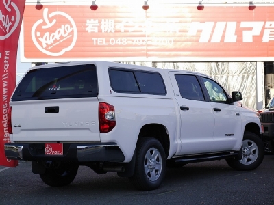 2017年モデル_新車_4WD_SR5_ブラックインテリア_ベンチシート_白_シェル_リア