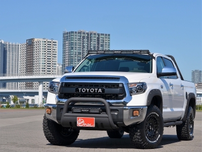 USトヨタ_タンドラ_4WD_ クルーマックス_カスタムデモカー_LINEX_スプレーオンベッドライナー_IPF