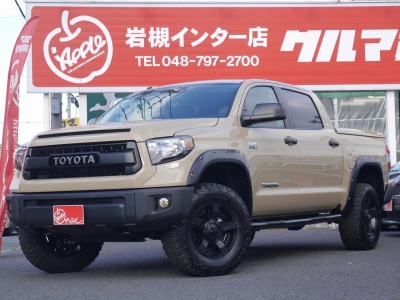 USトヨタ_タンドラ_後期モデル_クルーマックス_SR5_TRDプロ_専用_同色_グリル_TOYOTAロゴ