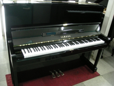 YamahaU1M