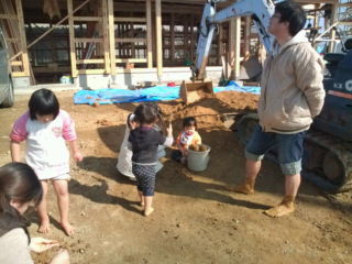 20121125115744.jpg