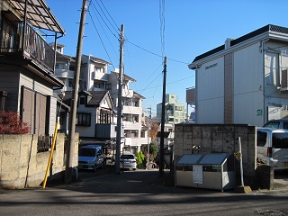 1番目の階段入口
