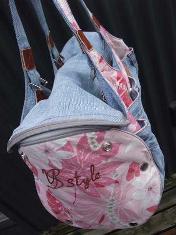 Le Chien et SAYO¡¡¥ë¥·¥¢¥ó¡¦¥¨¡¦¥µ¥è¡¡¥ë¥·¥¢¥ó¥¨¥µ¥è¡¡REDO CARRY Hibiscus¡¡¥ê¥Ç¥å¡¼¥¥ã¥ê¡¼¥Ï¥¤¥Ó¥¹¥«¥¹¡¡Åìµþ¡¡Ê¸µþ¶è¡¡¥Õ¥ó¥È¥Ò¥å¥Ã¥Æ¡¡¥¥ã¥ê¡¼¥Ð¥Ã¥°¡¡2.jpg