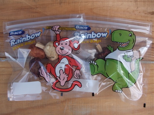 Baco Rainbow Snack Bags¥ì¥¤¥ó¥Ü¡¼¥¹¥Ê¥Ã¥¯¥Ð¥Ã¥°¥¸¥Ã¥Ñ¡¼ÉÕ¤¥¹¥Ê¥Ã¥¯¥Ð¥Ã¥°¤ª¤ä¤Ä¥Ð¥Ã¥°¥Õ¥ó¥È¥Ò¥å¥Ã¥ÆÅìµþ¥Ó¥·¥ç¥ó¥Õ¥ê¡¼¥¼»Ò¸¤Ê¸µþ¶è¥È¥ê¥ß¥ó¥°¥µ¥í¥ó1.jpg