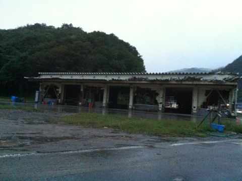 犬と東北旅行わんこと本州最北端大間崎大間のマグロ本州最北端到達証明書「本州最北端の地」の石碑本マグロの一本釣りマグロのモニュメント本州最東端�ヶ埼とどがさき20.jpg