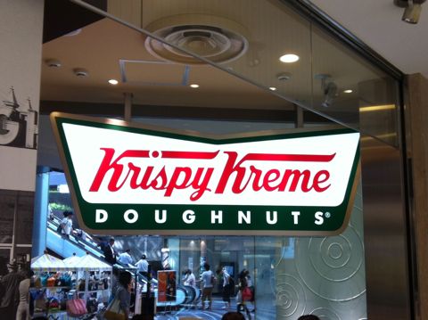 Krispy Kreme Doughnuts¡¡¥¯¥ê¥¹¥Ô¡¼¡¦¥¯¥ê¡¼¥à¡¦¥É¡¼¥Ê¥Ä¡¡¥ª¥ê¥¸¥Ê¥ë¡¦¥°¥ì¡¼¥º¥É¡¡¸ý¤ÎÃæ¤ËÆþ¤ì¤¿½Ö´Ö¤Ë¾Ã¤¨¤Æ¤Ê¤¯¤Ê¤ë¥É¡¼¥Ê¥Ä¡¡¿·¿©´¶¥É¡¼¥Ê¥Ä¡¡¤ª¤¤¤·¤¤¥É¡¼¥Ê¥Ä.jpg