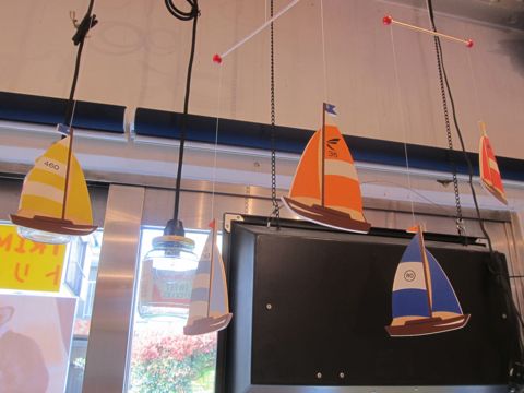 モビール 西ドイツ製 ロイトリンゲン市 Holz-Mobile wooden mobile mobile en bois Made in West Germany 北欧 かわいいモビール 文京区 フントヒュッテ 東京 輸入元 日天商産 5.jpg