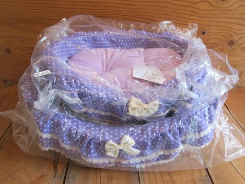ポンポリース犬用ベッド犬用カドラー夏用犬カドラーカゴカドラーフリルドット犬デンタルケアデンタルロープ都内犬おもちゃ東京フントヒュッテ文京区_17.jpg