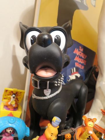 ニッパービクター犬店頭ディスプレイ店看板レアKFCケンタッキーライト店舗ディスプレイSTAR WARSスターウォーズフィギュアゴーストバスターズETスヌーピーUSTOY8.jpg