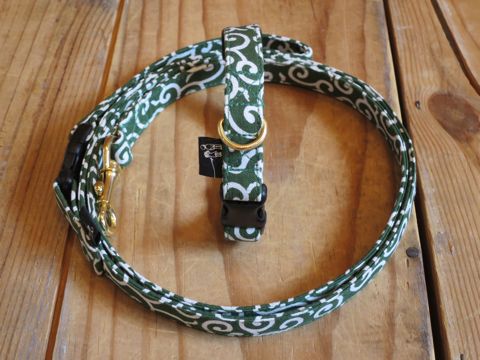 եȥҥåƥꥸʥإ顼꡼ɥ꡼ϡͥʸhundehutte襤μإơϥե֥å Karakusa Collar Leash Harness_1.jpg