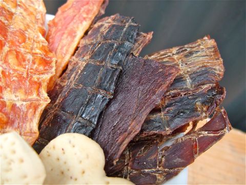 P-ball国産犬おやつピーボール無添加無着色保存料不使用手作り犬おやつ東京フントヒュッテ文京区駒込手作り自然食P-ball原材料カロリー栄養価画像hundehutteおやつセット_6.jpg
