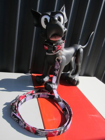 フントヒュッテオリジナル首輪カラーリードリーシュハーネス文京区hundehutte東京かわいい犬の首輪かっこいい犬のリードラメ生地ハロウィンゴースト Ghost Collar Leash Harness_2.jpg