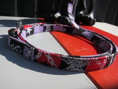 フントヒュッテオリジナル首輪カラーリードリーシュハーネス文京区hundehutte東京かわいい犬の首輪かっこいい犬のリードラメ生地ハロウィンゴースト Ghost Collar Leash Harness_3.jpg