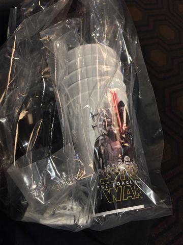 Star Wars¡¡The Force Awakens¡¡¥¹¥¿¡¼¡¦¥¦¥©¡¼¥º¡¡¥Õ¥©¡¼¥¹¤Î³ÐÀá¡2015ǯ12·î18Æü¡Ê¶â¡Ë18»þ30ʬÁ´¹ñ°ìÀƸø³«¡¡JJ¥¨¥¤¥Ö¥é¥à¥¹´ÆÆÄ¡¡¥«¥¤¥í¡¦¥ì¥ó¡¡¥ì¥¤¡¡¥Õ¥£¥ó¡¡BB-8¡¡TOHO¥·¥Í¥Þ¥º¡¡£¸.jpg