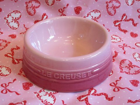 LE CREUSET ル・クルーゼ ドッグ・ボール 犬用フードボウル犬用食器ドッグフードボウル都内ルクルーゼ取扱販売店東京フントヒュッテ駒込hundehutte文京区_1.jpg