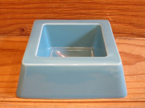 FARZENファーゼンスクエアフードボウル犬用フードボウル犬用食器ドッグフードボウル日本製 MADE IN JAPAN 犬グッズ都内東京フントヒュッテ駒込hundehutte文京区_1.jpg