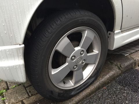 CHEVROLETシボレーGMシボレークルーズChevrolet CruzeボディサイズGMオートワールドGM仕様アメ車シボレークルーズホワイトGM仕様パンク画像_1.jpg