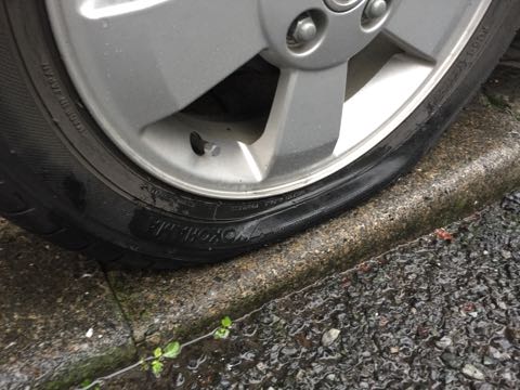 CHEVROLETシボレーGMシボレークルーズChevrolet CruzeボディサイズGMオートワールドGM仕様アメ車シボレークルーズホワイトGM仕様パンク画像_2.jpg