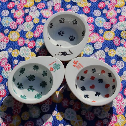 FARZEN ファーゼン フードボウル ドゥーエッグフードボウル 画像 犬用食器 日本製 MADE IN JAPAN 東京 フントヒュッテ 肉球 クローバー トランプ _ 1.jpg