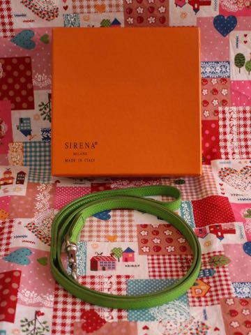SIRENA¡¡¼óÎØ¡õ¥ê¡¼¥É¥»¥Ã¥È¡¡³×À½ÉÊ¡¡¥ì¥¶¡¼¡¡¥¤¥¿¥ê¥¢À½¡¡MADE IN ITALY¡¡¸¤¥°¥Ã¥º¡¡¸¤ÍÑÉÊ¡¡ÈÎÇä¡¡Åìµþ¡¡¥Õ¥ó¥È¥Ò¥å¥Ã¥Æ _ 2.jpg