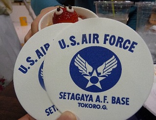 世田谷ベースカフェ特製のコースター