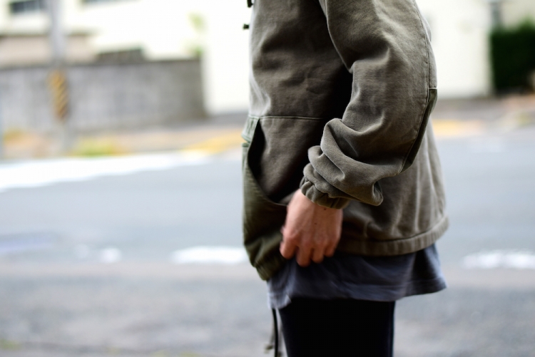 REMI RELIEF のアノラックパーカーが圧倒的な存在感。 | 1989 Men's Blog