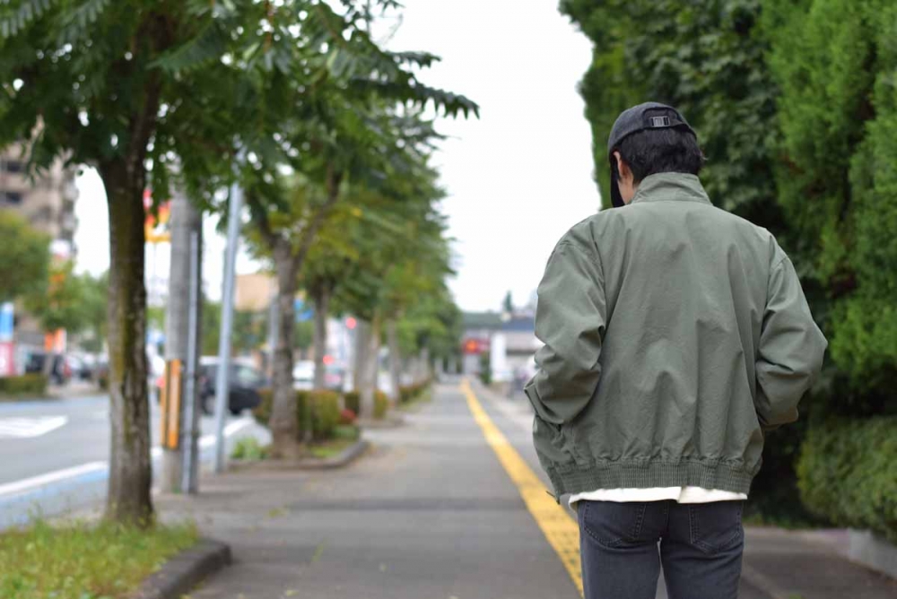 A.P.C スタンドカラージャケット シンプルなカッコ良さ。A.P.C.のスタンドカラーブルゾン | 1989