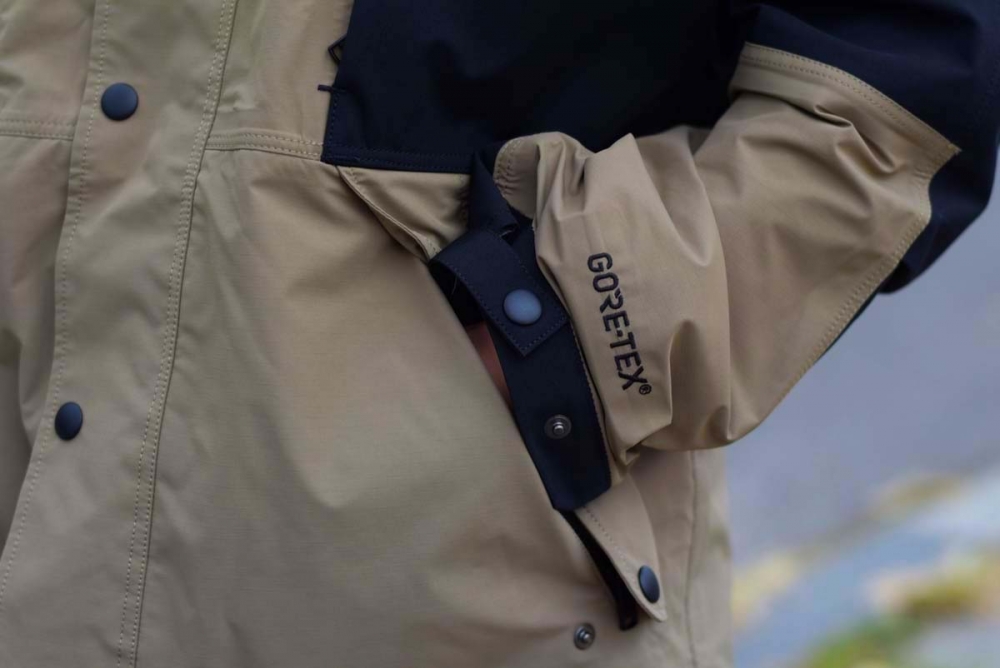 nonnative GORE-TEX® PRO 3L /EUCALYPTUS | nate-hospital.com