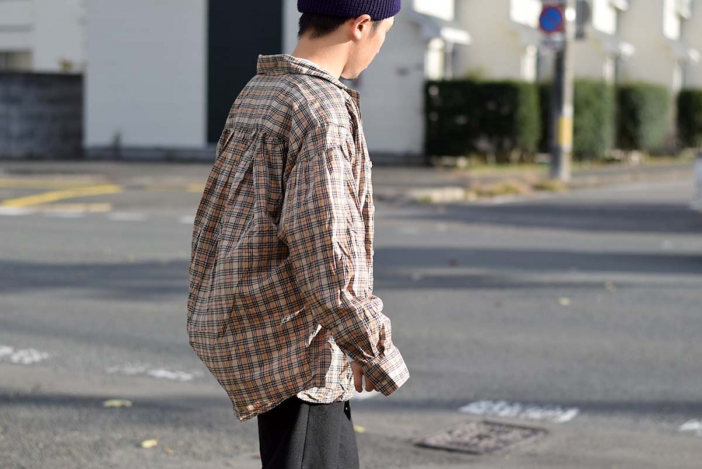 AiE PAINTER SHIRT 美品 ベージュ ブラウン 早い物勝ち AiEからPainter Shirtが届きました。 | 1989 Men's Blog