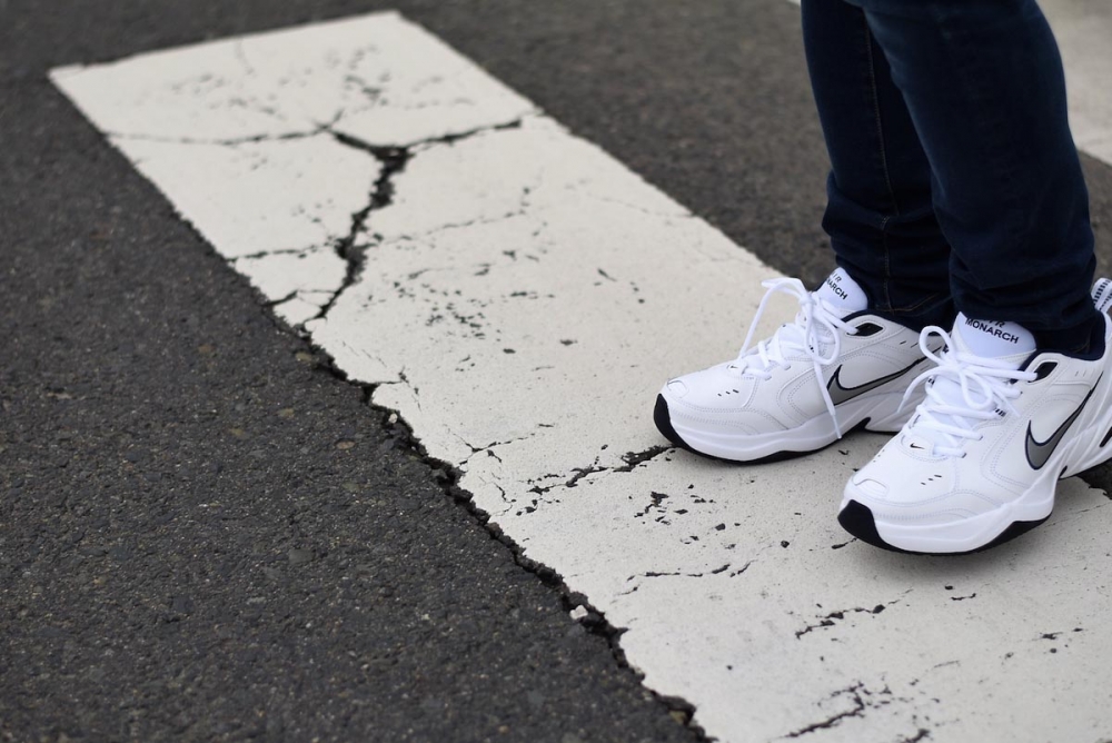 クセになるボリューム感】NIKEエアモナーク | 1989 Men's Blog