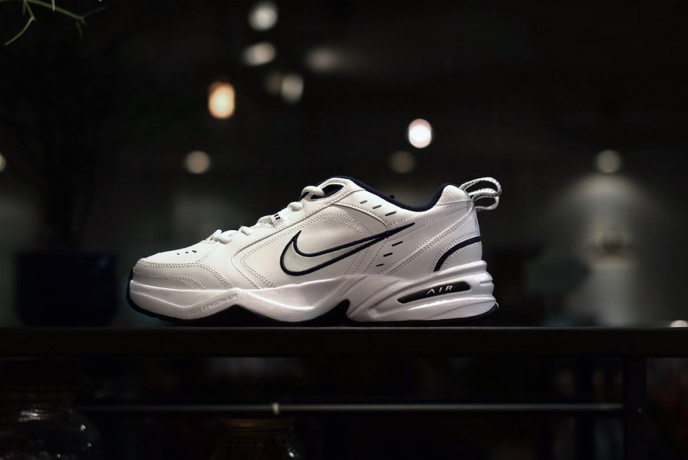 クセになるボリューム感】NIKEエアモナーク | 1989 Men's Blog