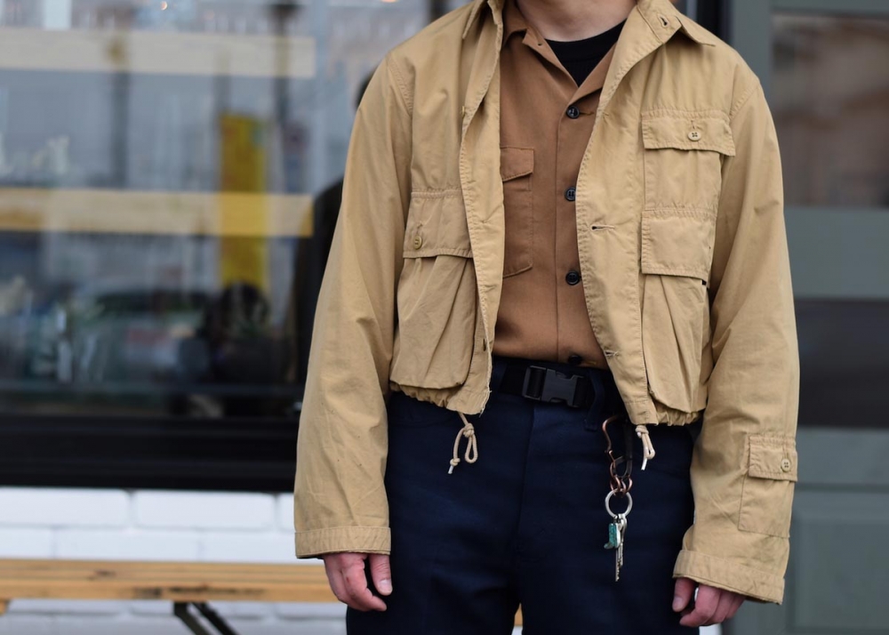 この季節に説得力ある1枚を。MYTHINKS MY Tencel Army Shirt この季節に説得力ある1枚を。MYTHINKS MY Tencel Army Shirt
