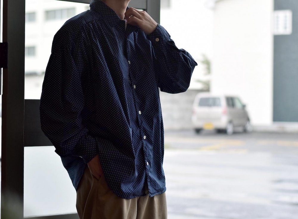 AIE 花柄シャツ エーアイイー