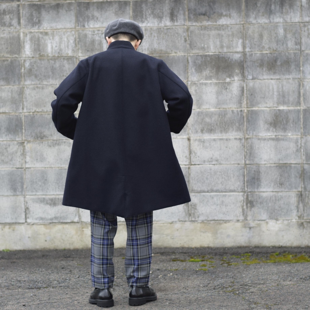 イタリア製【ベルスタッフ 】メルトンウール　フーデッドコート　フィッシュテール イタリア製【ベルスタッフ 】メルトンウール フーデッドコート