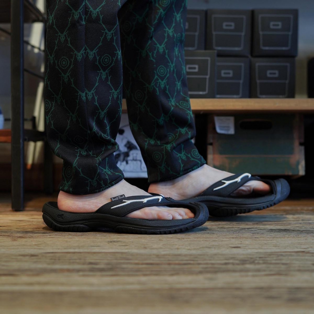 GWの目玉。SOUTH2 WEST8 × KEEN | 1989 Men's Blog