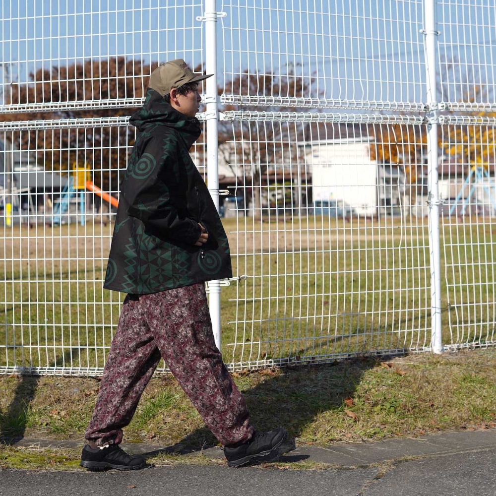 デザイン性と機能性。South2 West8のWEATHER EFFECT JACKET デザイン性と機能性。South2 West8のWEATHER EFFECT JACKET
