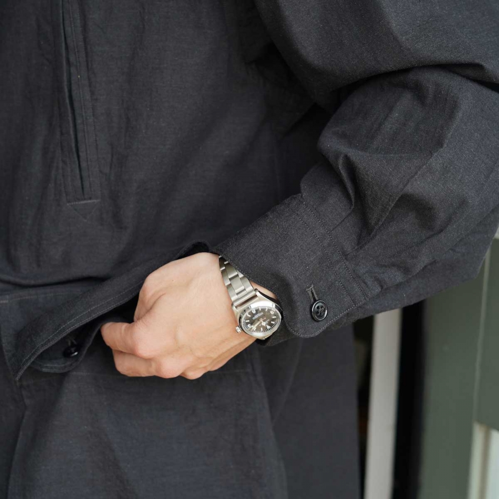 旧き良きデザインを気軽に。 UNIVERSAL PRODUCTS × VAGUE WATCH | 1989