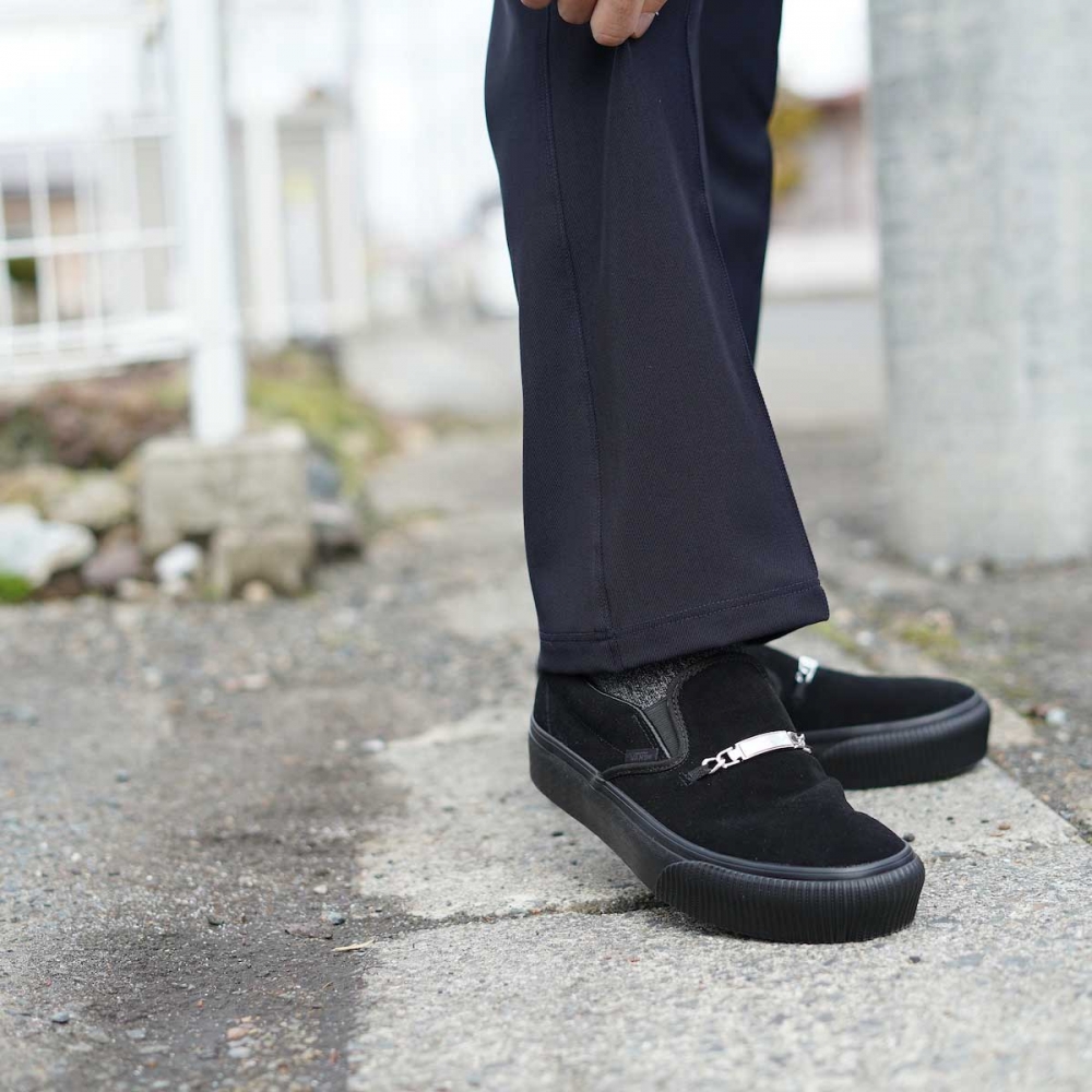 VANS Slip-On Karina Rozunko 26.5 ブラック VANS Slip-On Karina Rozunko 26.5 ブラック