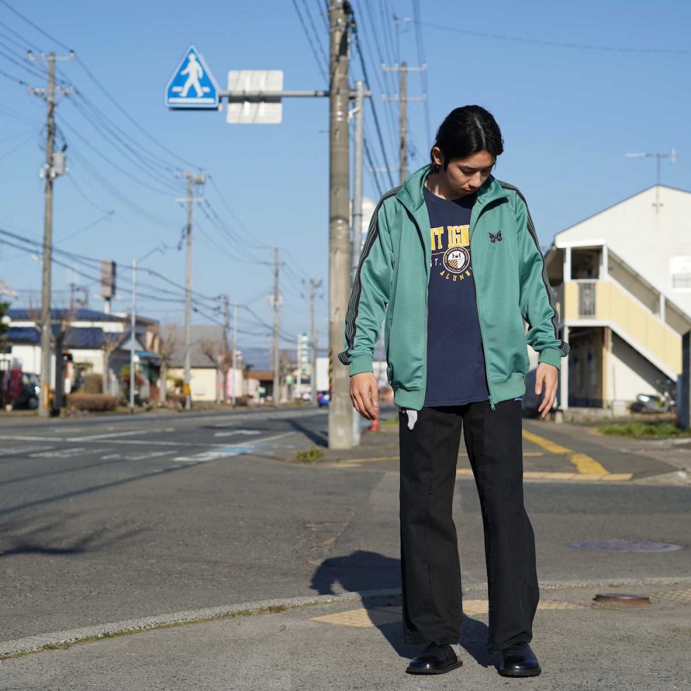 NeedlesからEmerald greenのTrack jacketが到着しました