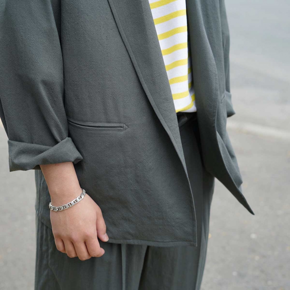 この春夏に楽しみたいWool Rayon Silk 素材 / blurhms | 1989 この春夏に楽しみたいWool Rayon Silk 素材 / blurhms | 1989