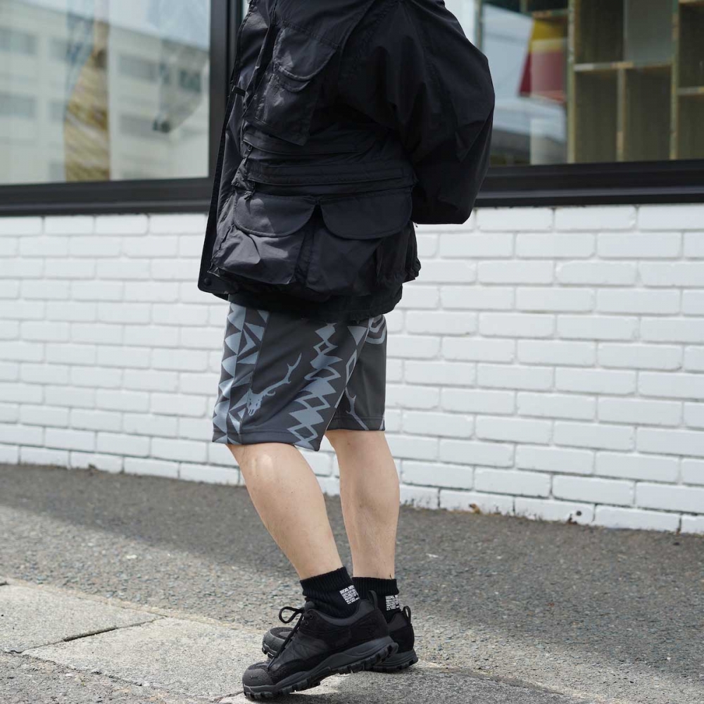 夏の主役パンツにもってこいの一着。 / SOUTH2 WEST8 | 1989 Men's Blog