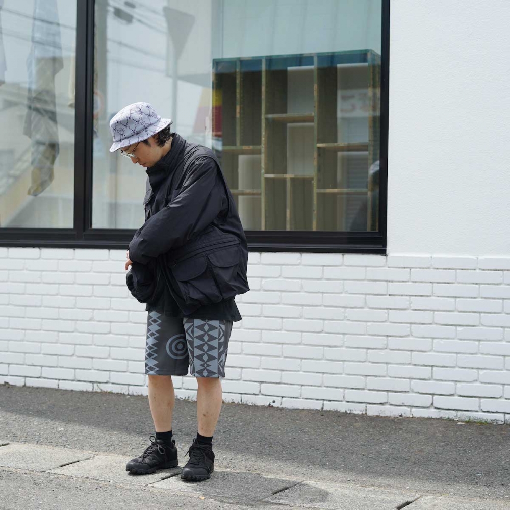 夏の主役パンツにもってこいの一着。 / SOUTH2 WEST8 | 1989 Men's Blog