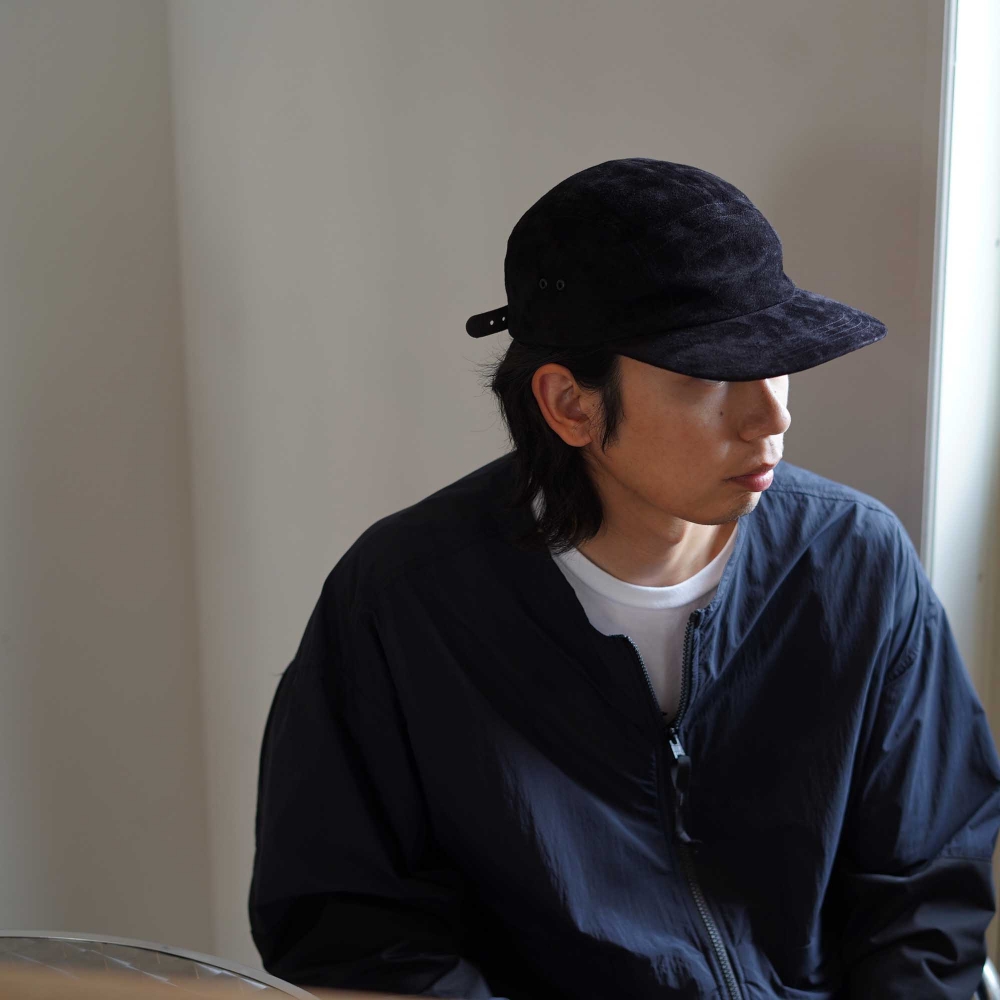 少し大人なJet cap、コーディネートのアクセントに。 / Hender