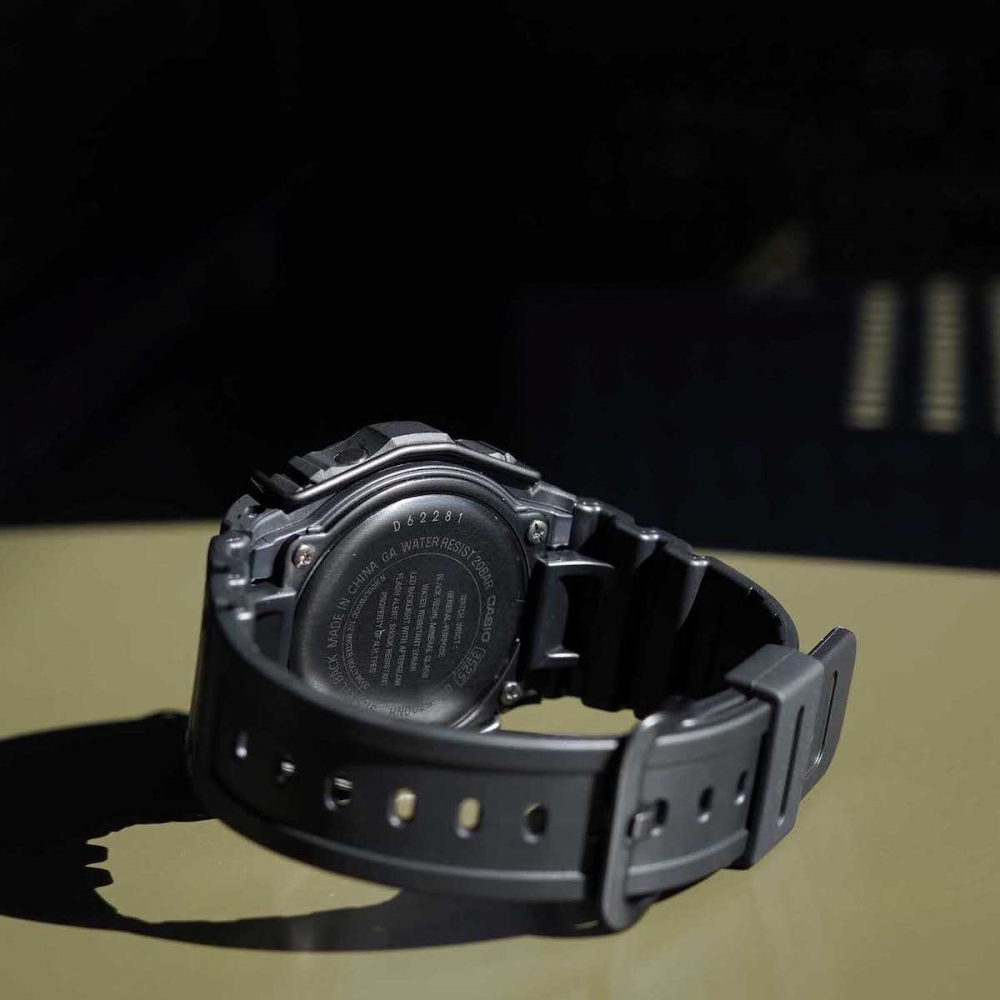 N.HOOLYWOOD × G-SHOCK 10/28(土)より発売開始です、、 | 1989