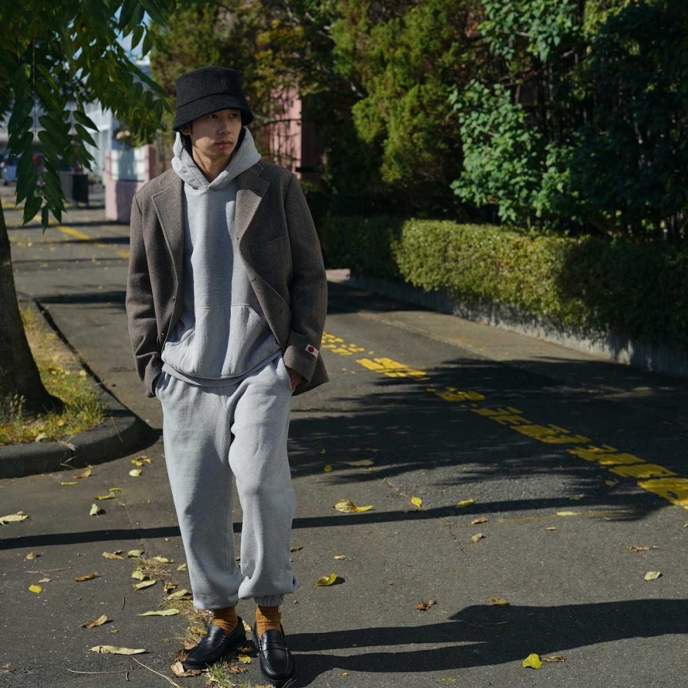 待望の2nd delivery、まもなくです。 / Unlikely Dry goods | 1989