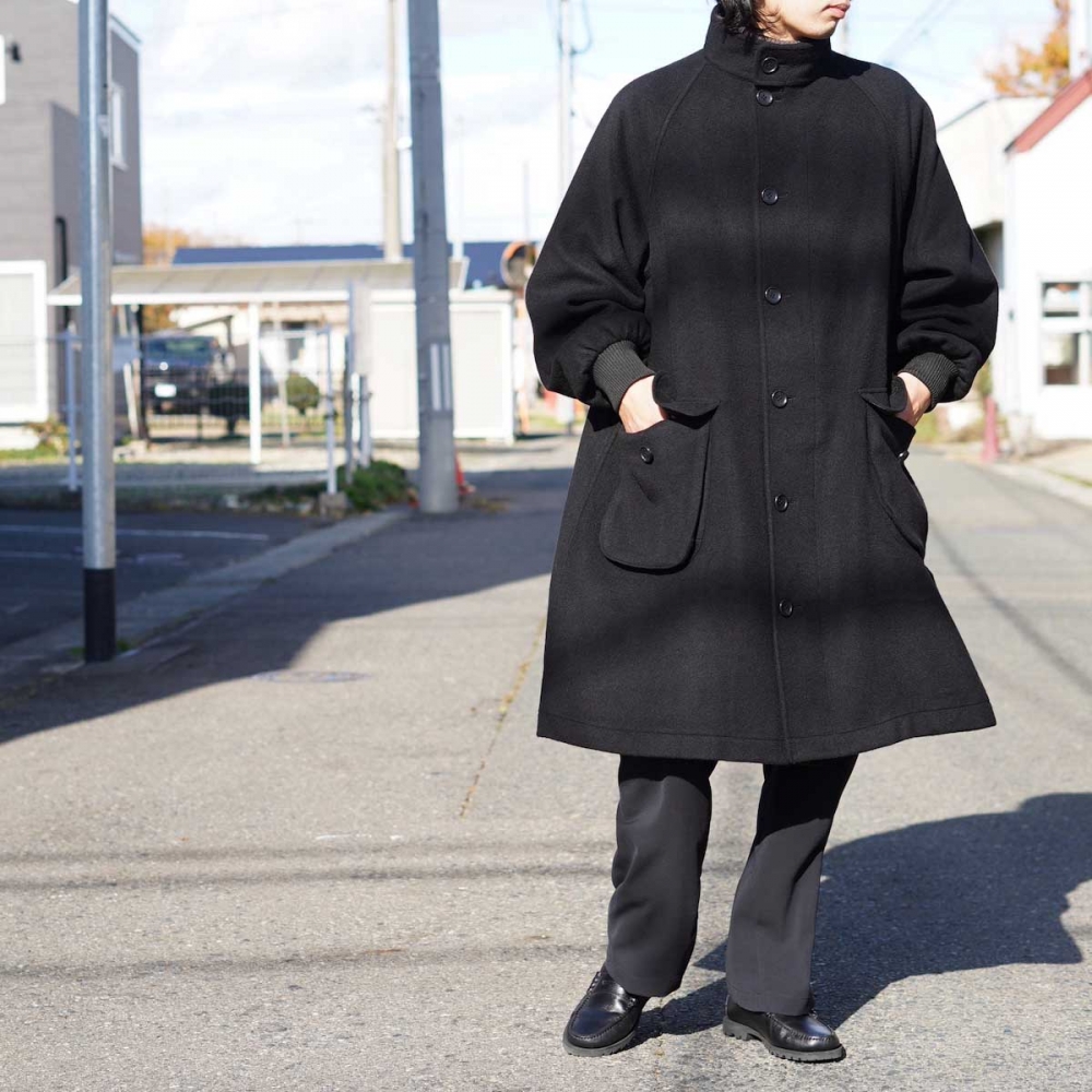 BASISBROEK この冬はたっぷりなコートも。 | 1989 Men's Blog