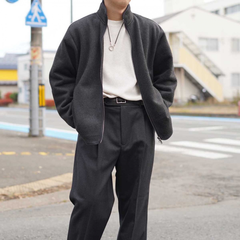 他のどれとも違う肌触り。 blurhmsの Pe/Silk Fleece ZIP Jacket 他のどれとも違う肌触り。 blurhmsの Pe/Silk Fleece ZIP Jacket